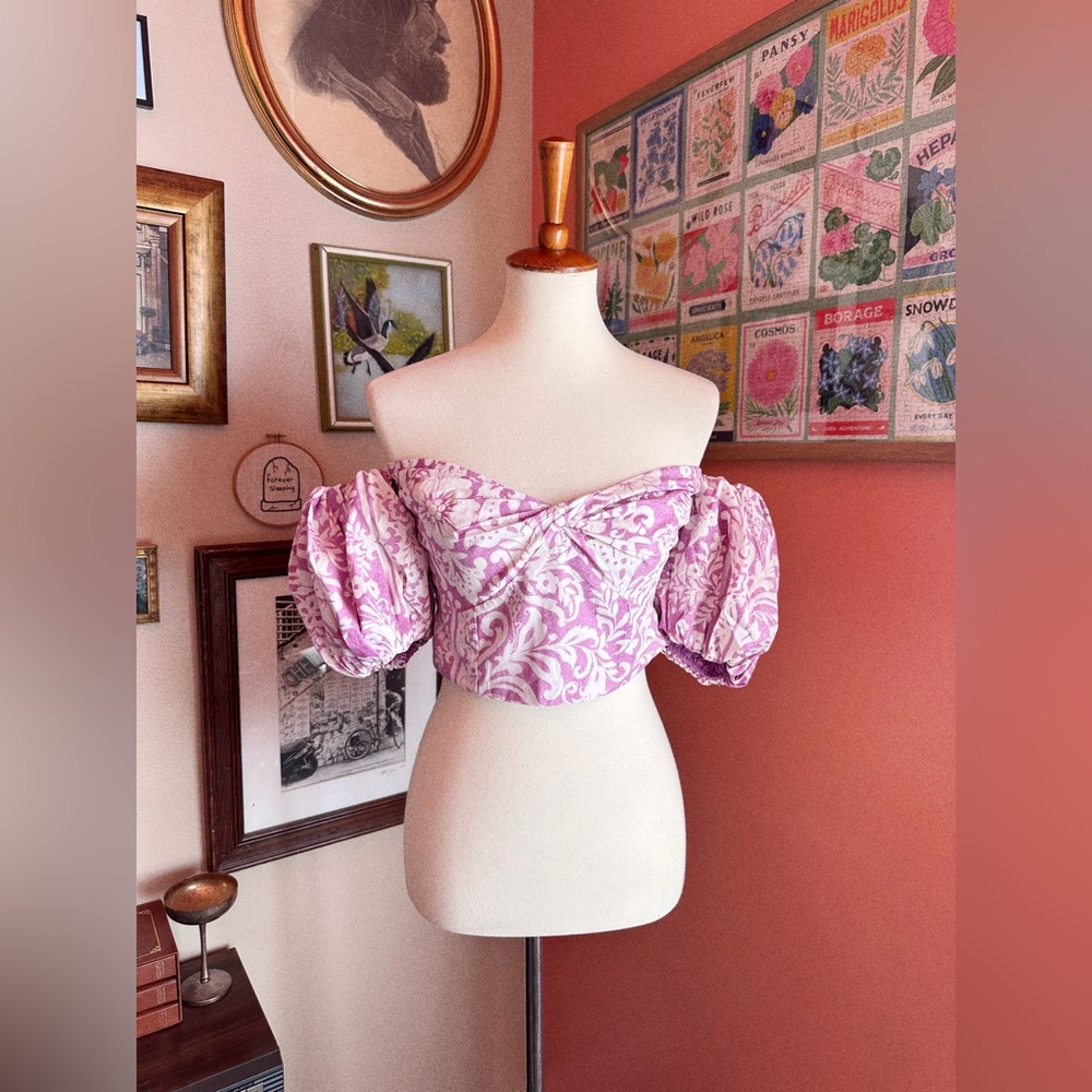 Abercrombie & Fitch Floral Poplin Crop Top